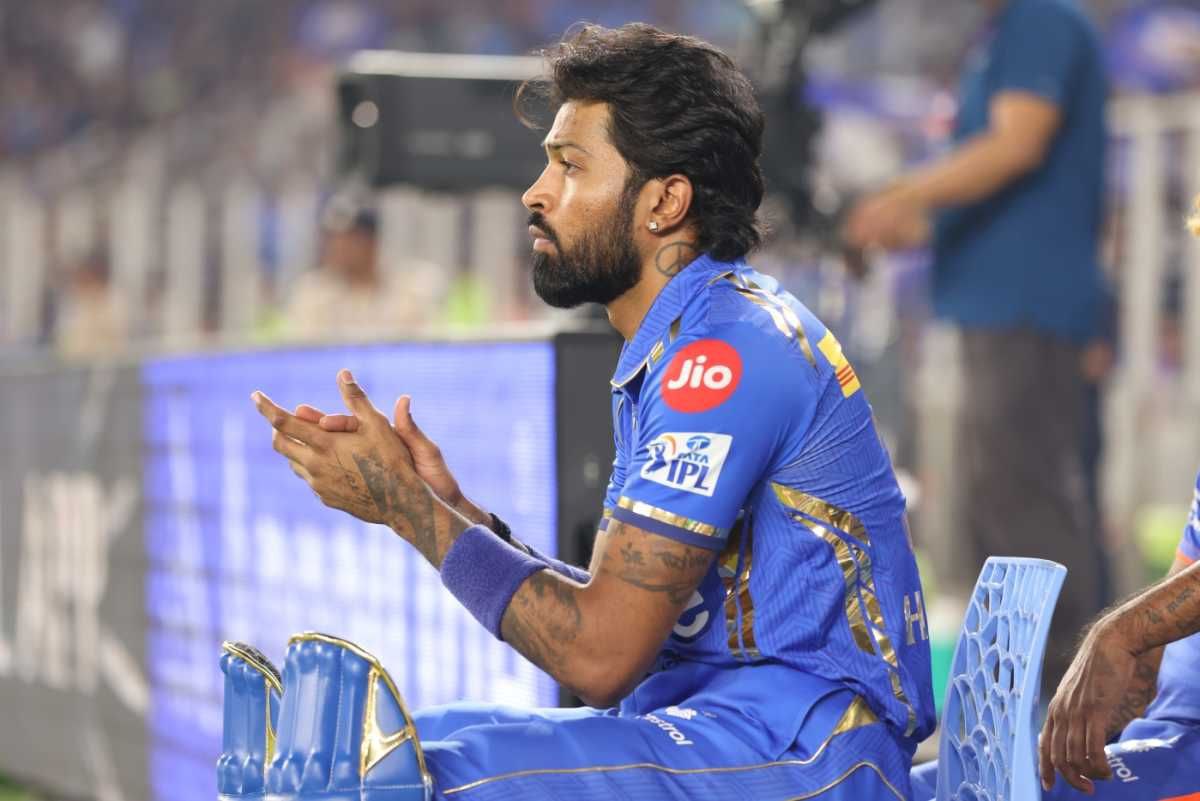 IPL 2025 MI vs CSK: हार्दिक पांड्या पर बैन, नहीं खेलेंगे चेन्नई सुपर किंग्स के खिलाफ मैच, जानिए वजह