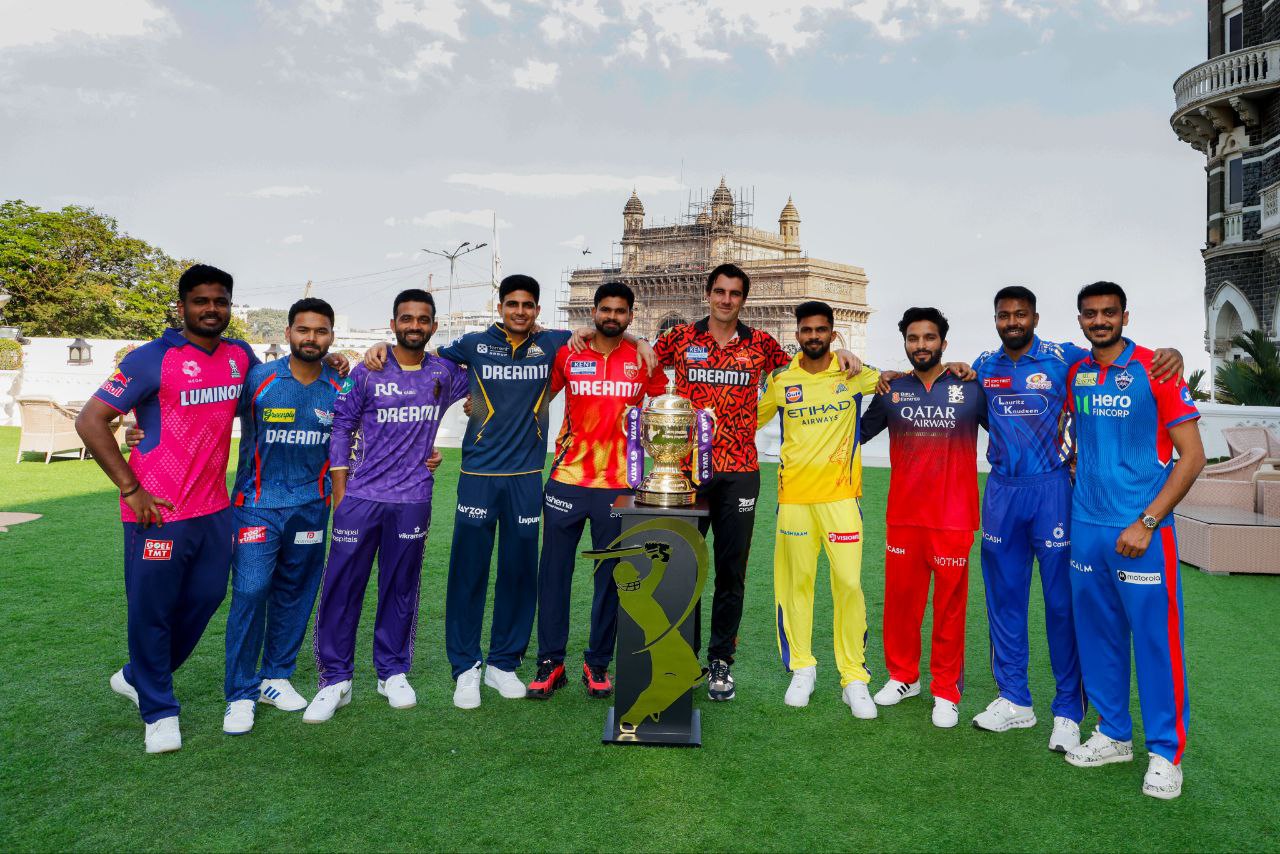 IPL 2025 Playoffs Scenario: DC, GT और PBKS का टॉप 4 में जाना तय? जानिए किस टीम को चाहिए कितनी और जीत