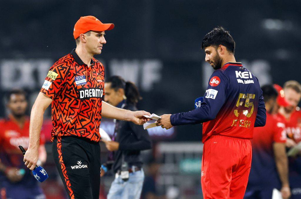 IPL 2025 Points Table Update: हैदराबाद के खिलाफ हार के बाद तीसरे नंबर पर खिसकी आरसीबी की टीम, देखें पूरी अंक तालिका