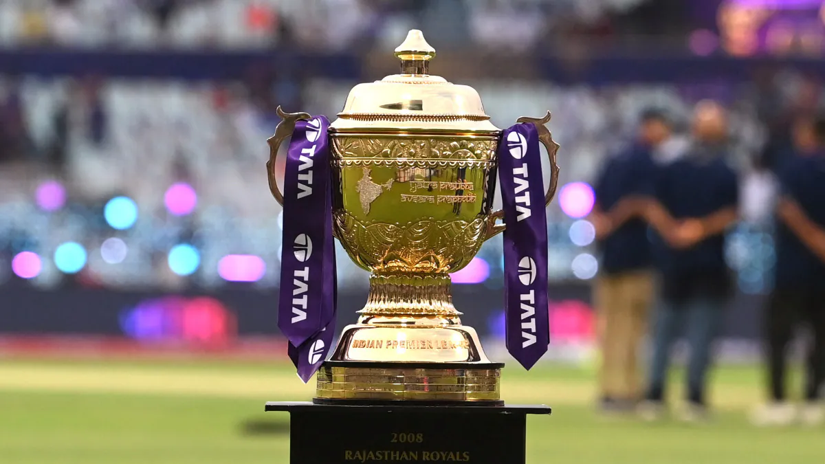 IPL 2026: मिनी ऑक्शन से पहले सभी 10 टीमों द्वारा रिलीज़ किए गए खिलाड़ियों की पूरी लिस्ट